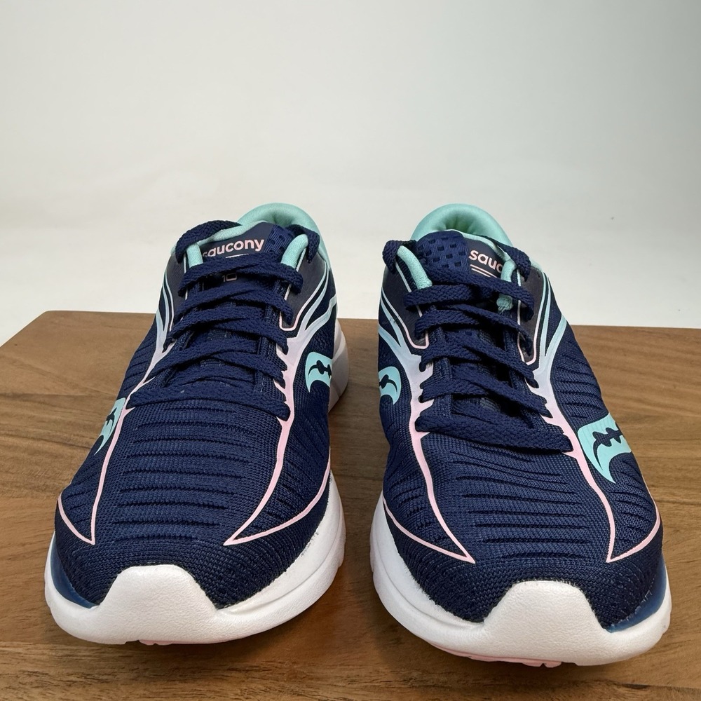 New Womens Saucony Kinvara 10 Navy Athletic Road Running Shoes Sneakers Size 5 M - Picture 2 of 7